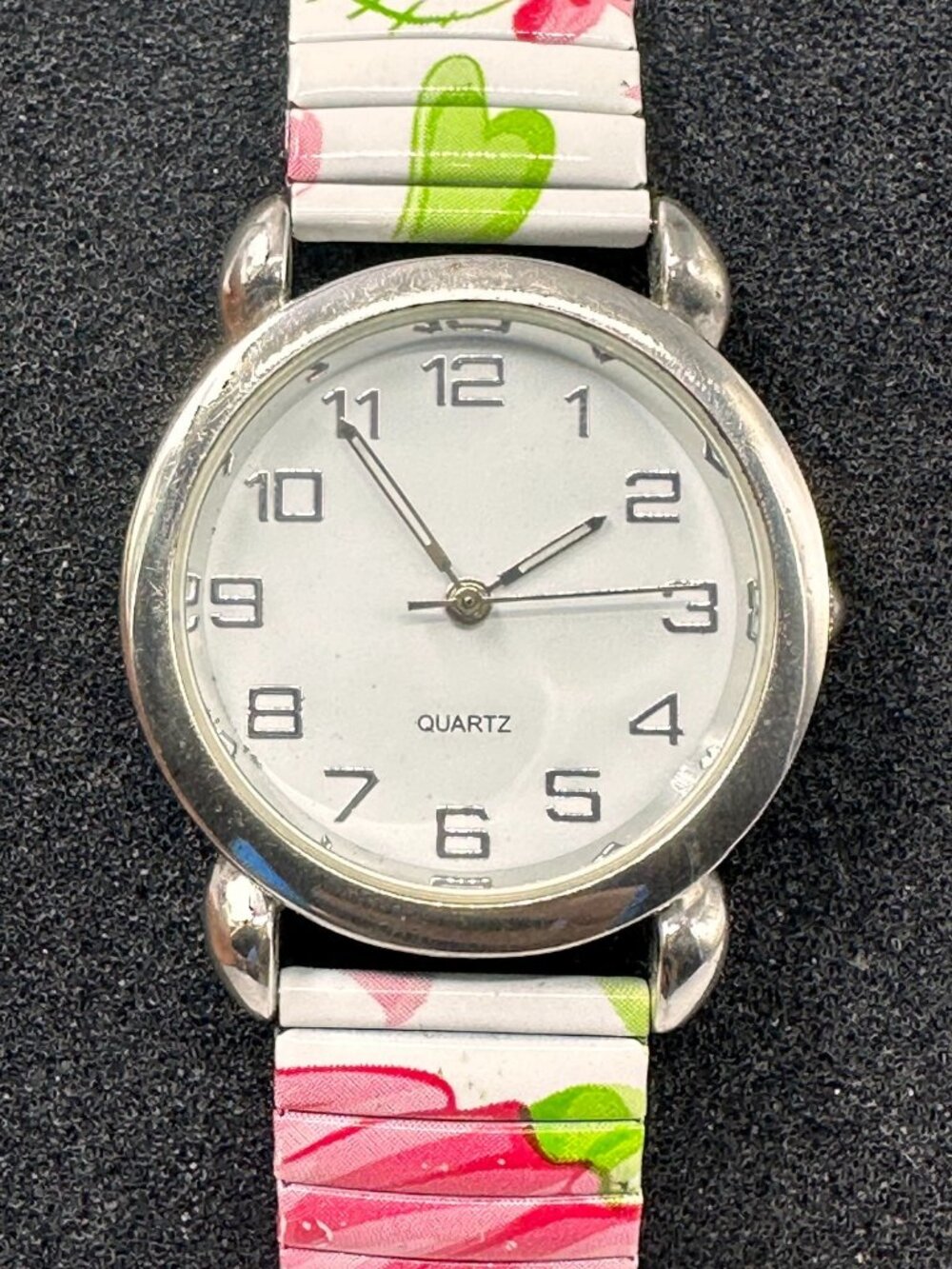 3/$30 Womens Floral Watch Silver Tone White Pink Stretch Band New Battery 7"